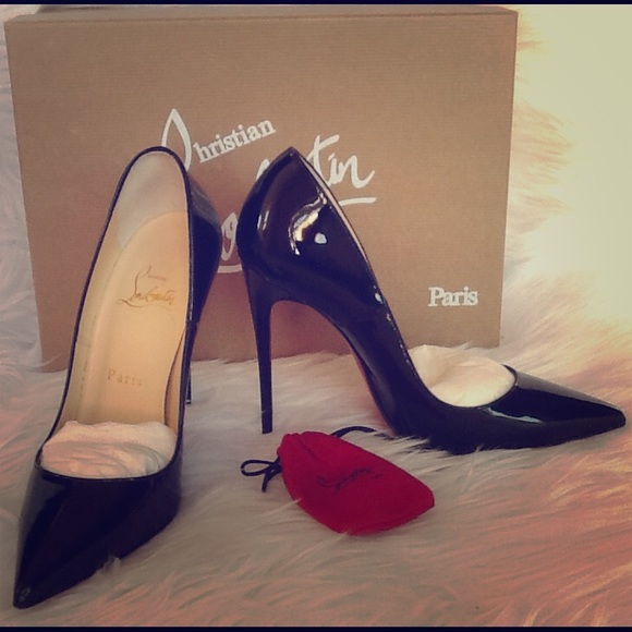 Christian Louboutin Shoes - Christian Louboutin So Kate Pumps
