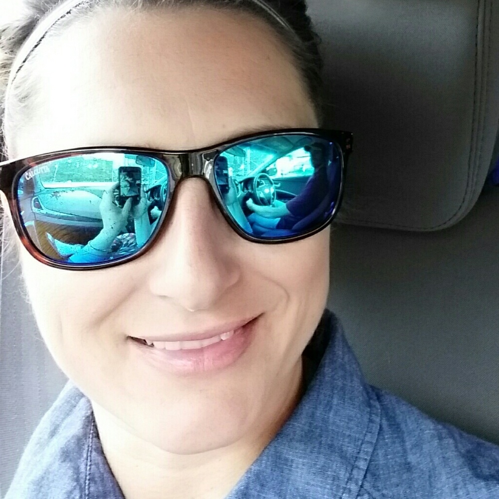 Meet your Posher, Brooke