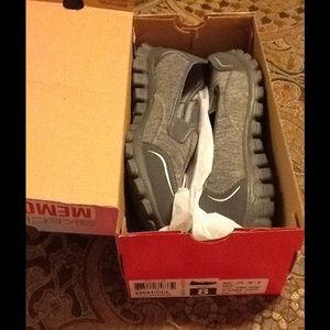 Skechers Memory Foam - PRICE Reduced