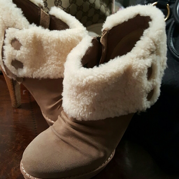 Ugg heels