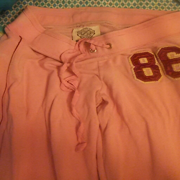 PINK vs Sweats