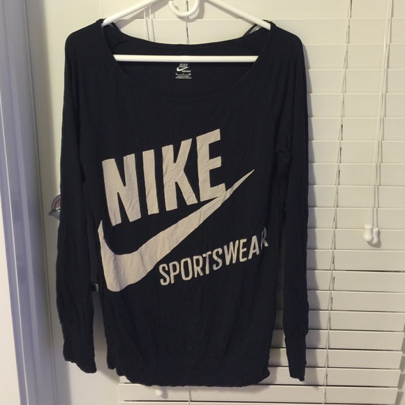 Nike Sportswear Black Long Sleeved Top