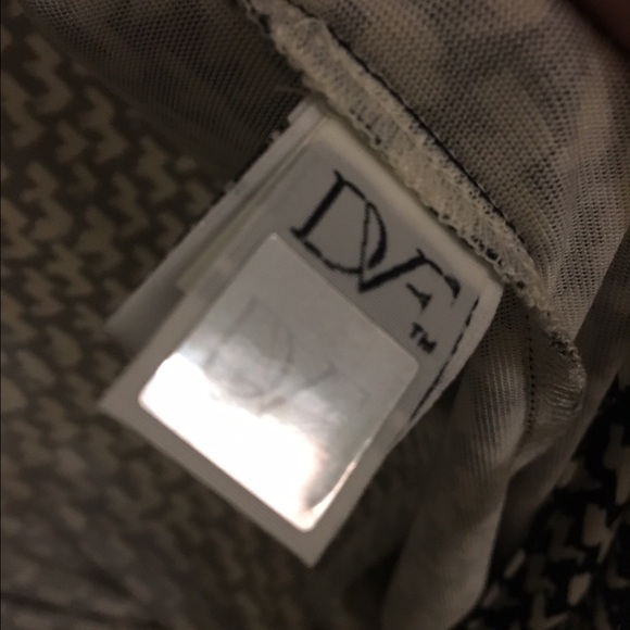 DVF Black & White Dress - Picture 3 of 3