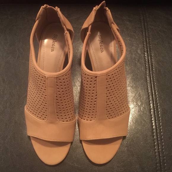 Style & Co shoes