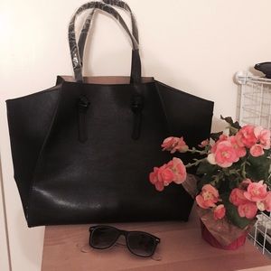 🚨SOLD🚨 Zara Geometric Tote