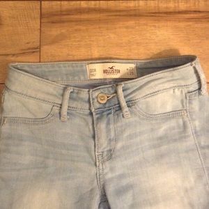 Light Wash Hollister Skinny Jeans