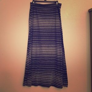 Fold over maxi skirt, grey stripes