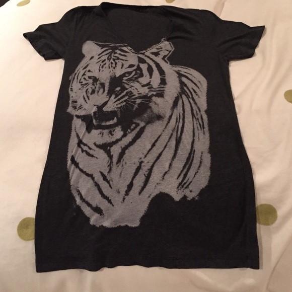 Tiger t-shirt