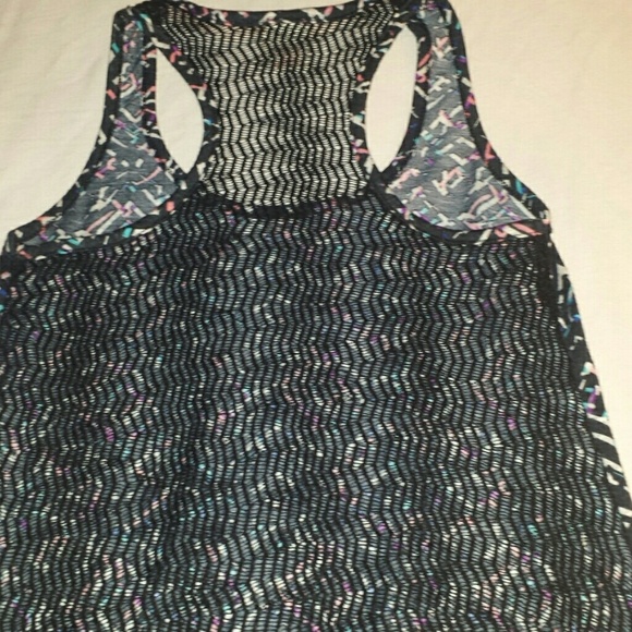 Tank top - Picture 2 of 2