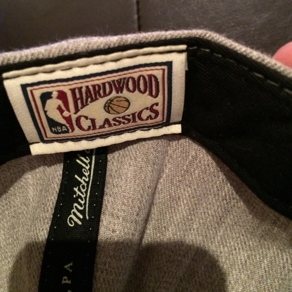 Mitchell & ness Chicago Bulls SnapBack - Picture 3 of 4