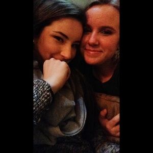 Meet your Posher, Caroline