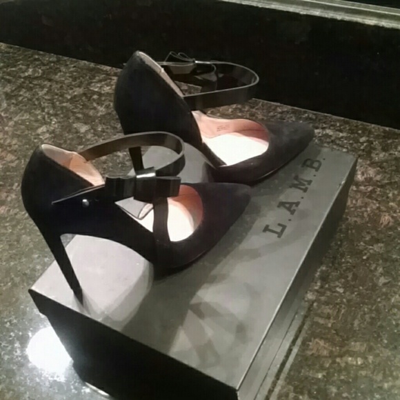 L.A.M.B pumps