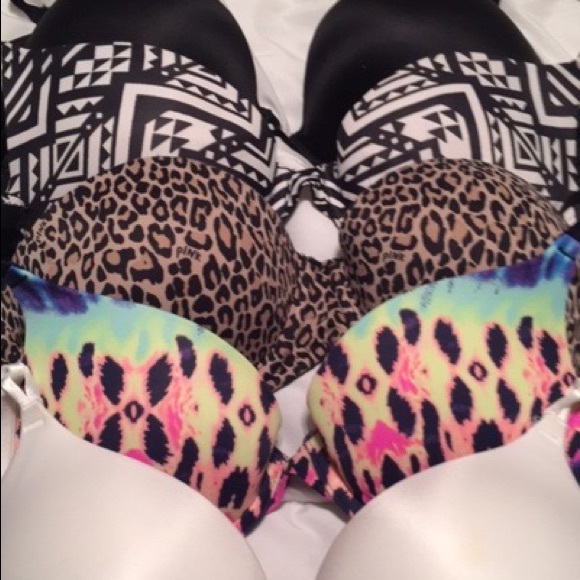 5 gorgeous vs bras