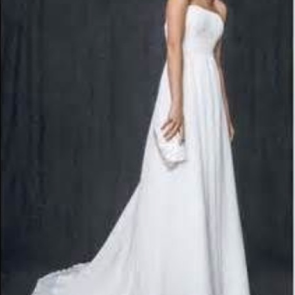 ◼️ Size 6 wedding dress