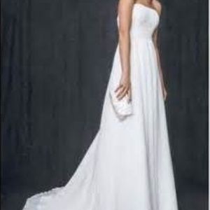 ◼️ Size 6 wedding dress