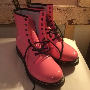 PINK patent doc martens! EUC