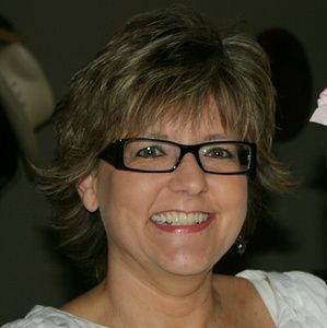 Meet your Posher, Joy