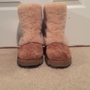 !Price drop! Authentic UGG boots