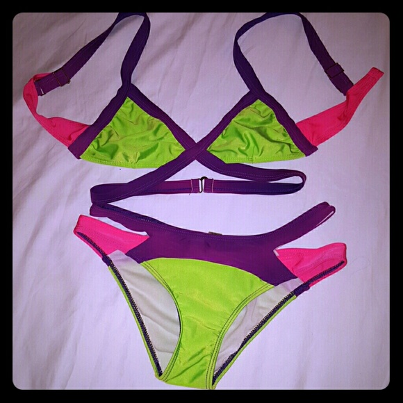 Other - Bathing suit, 💐👙👙🍹