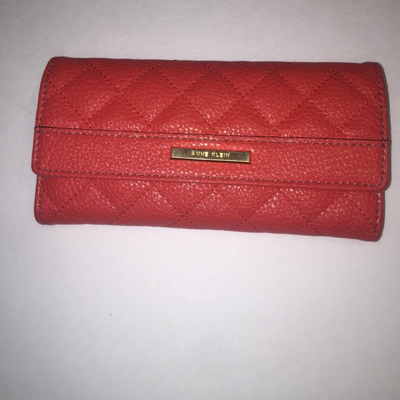 Anne Klein wallet