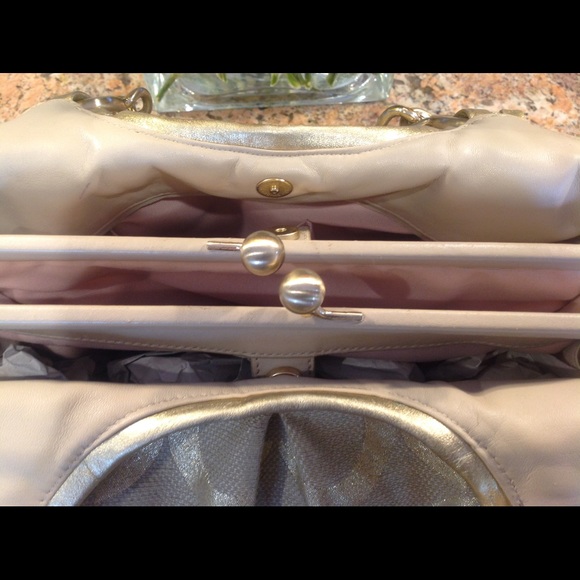 RARE, 💯 authentic High End Coach bag org.$780 - Picture 5 of 5