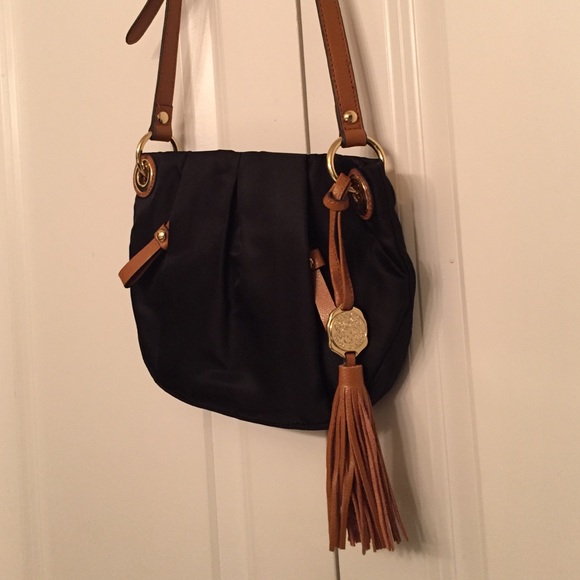 💥Vince Camuto💥 black crossbody bag