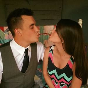 Meet your Posher, Leah