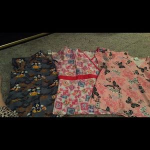 Scub tops size 3x in wonderful shape