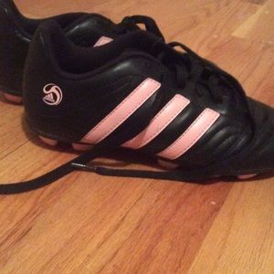 YOUTH ADIDAS SOCCER CLEATS