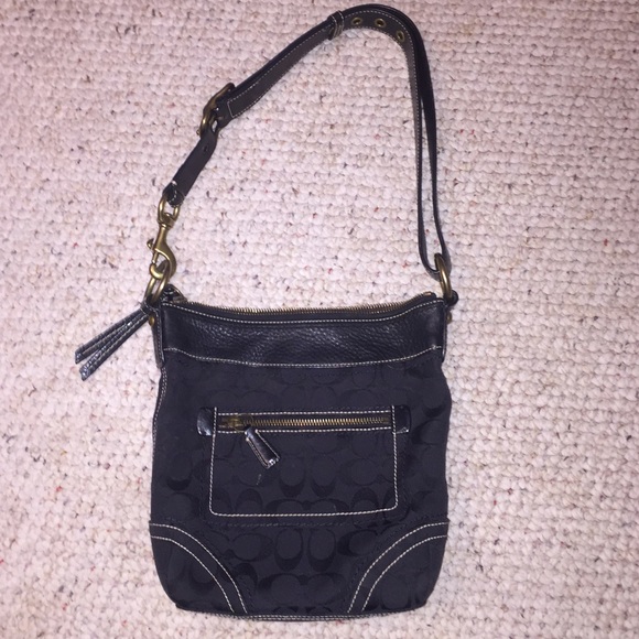 Coach duffle shoulder bag