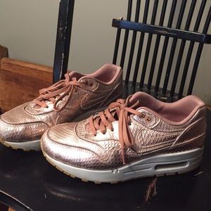 Bronze Air Max Nikes