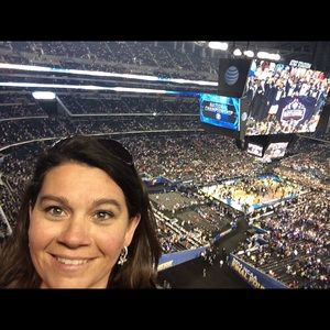 Meet your Posher, Vickie