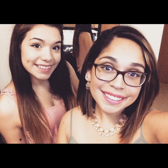 Meet your Posher, Erika - Picture 1 of 1