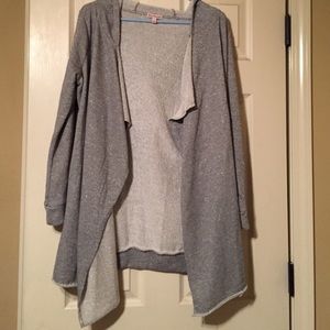Cardigan/ sweater
