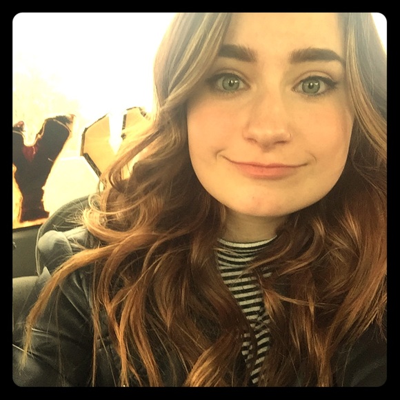 Meet your Posher, Chrissy