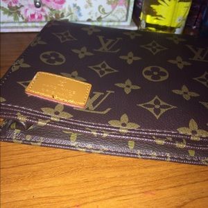 ٠Vintage envelope clutch٠