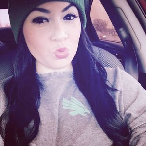 Meet your Posher, Esperanza