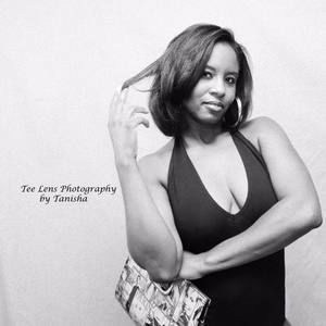 Meet your Posher, Aisha