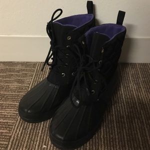 Black Sperry Snowboots