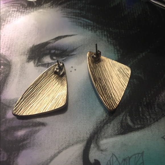 Geometric earrings - Picture 3 of 3