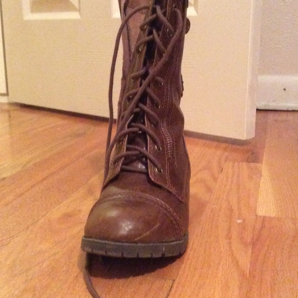 COMBAT BOOTS - Picture 2 of 4
