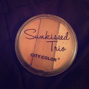 Highlight, bronzer, blush duo