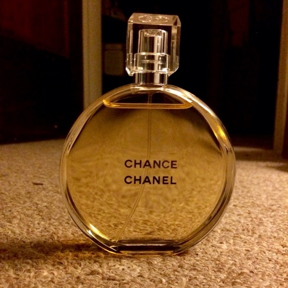 CHANEL Other - Chance CHANEL Perfume 💕