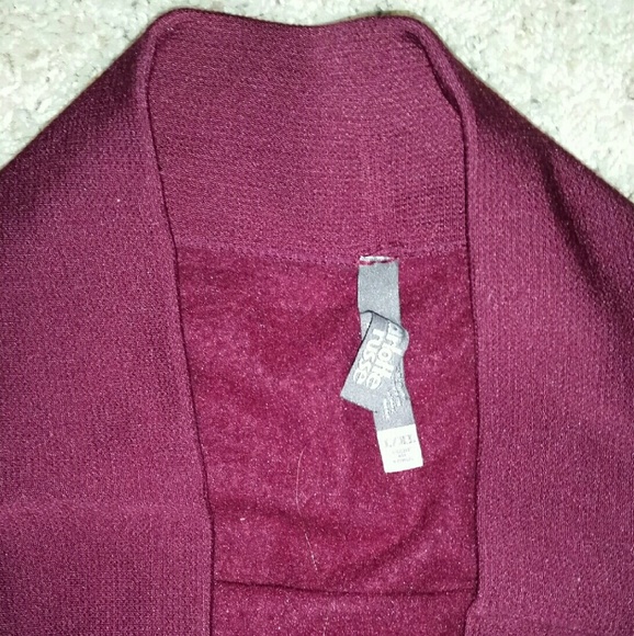 Purple/Maroon leggings - Picture 2 of 3