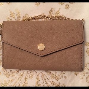 Michael Kors Phone Crossbody Bag