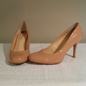 Nine West 8.5 Patent Pump Heel