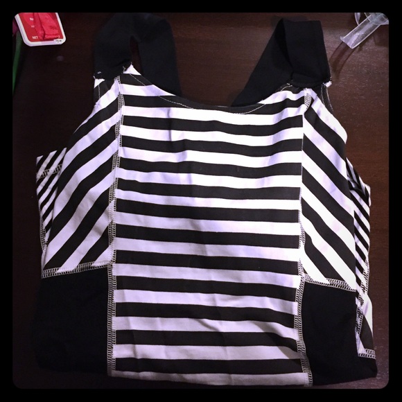 Fun Lululemon workout tank