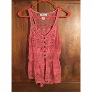 Buckle high-low lace top