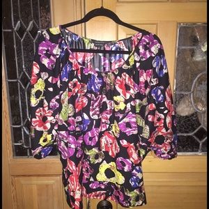 Nine West multi color blouse