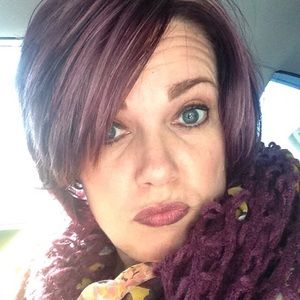 Meet your Posher, Chrissy